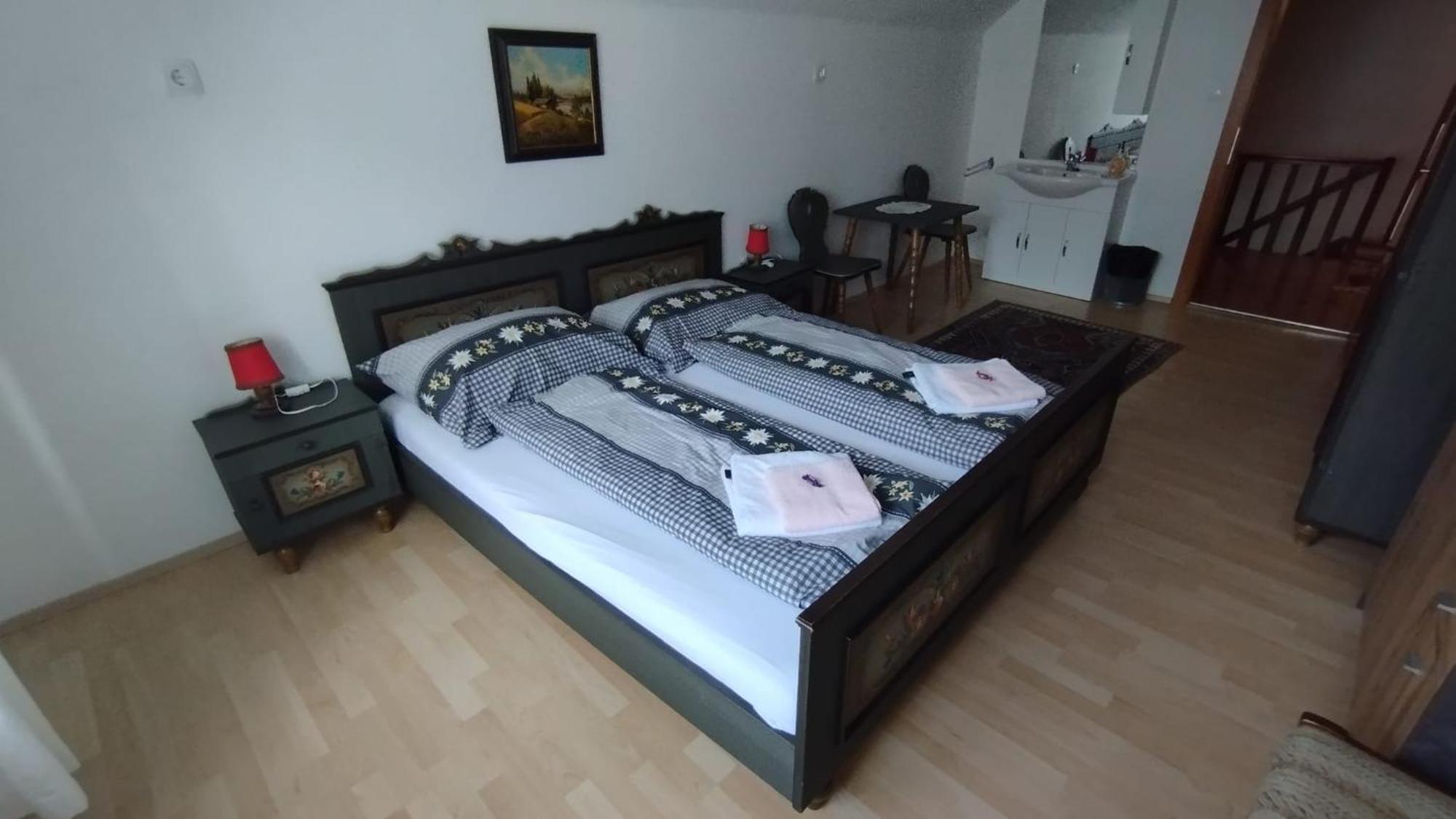 Steinadler Apartman Dog-Friendly, Quiet, Garden House With Private Parking And Beautiful Views Murau Exterior foto